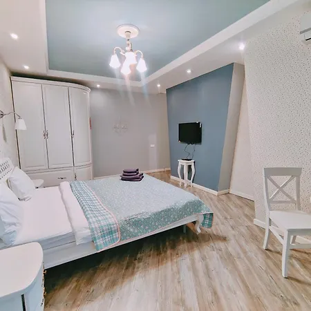 Real Apartmens - Podil Promenade 公寓 *