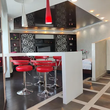 Real Apartmens - Podil Promenade 基輔