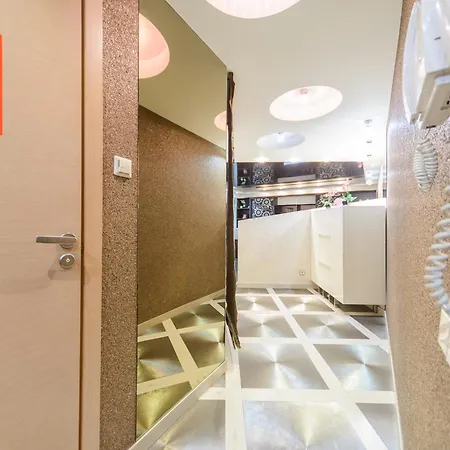 Real Apartmens - Podil Promenade 公寓