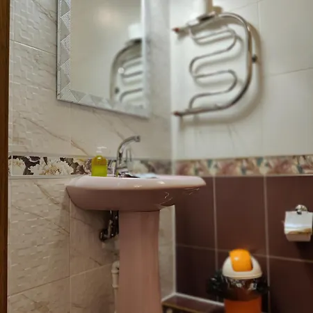 Real Apartmens - Podil Promenade Apartment *