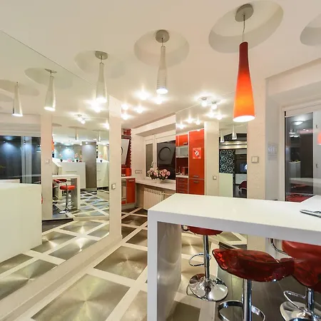 Real Apartmens - Podil Promenade Apartment Kyiv